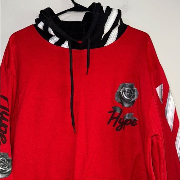 Hype Red Sweatshirt with Bold Stripes - Picture 7 of 13